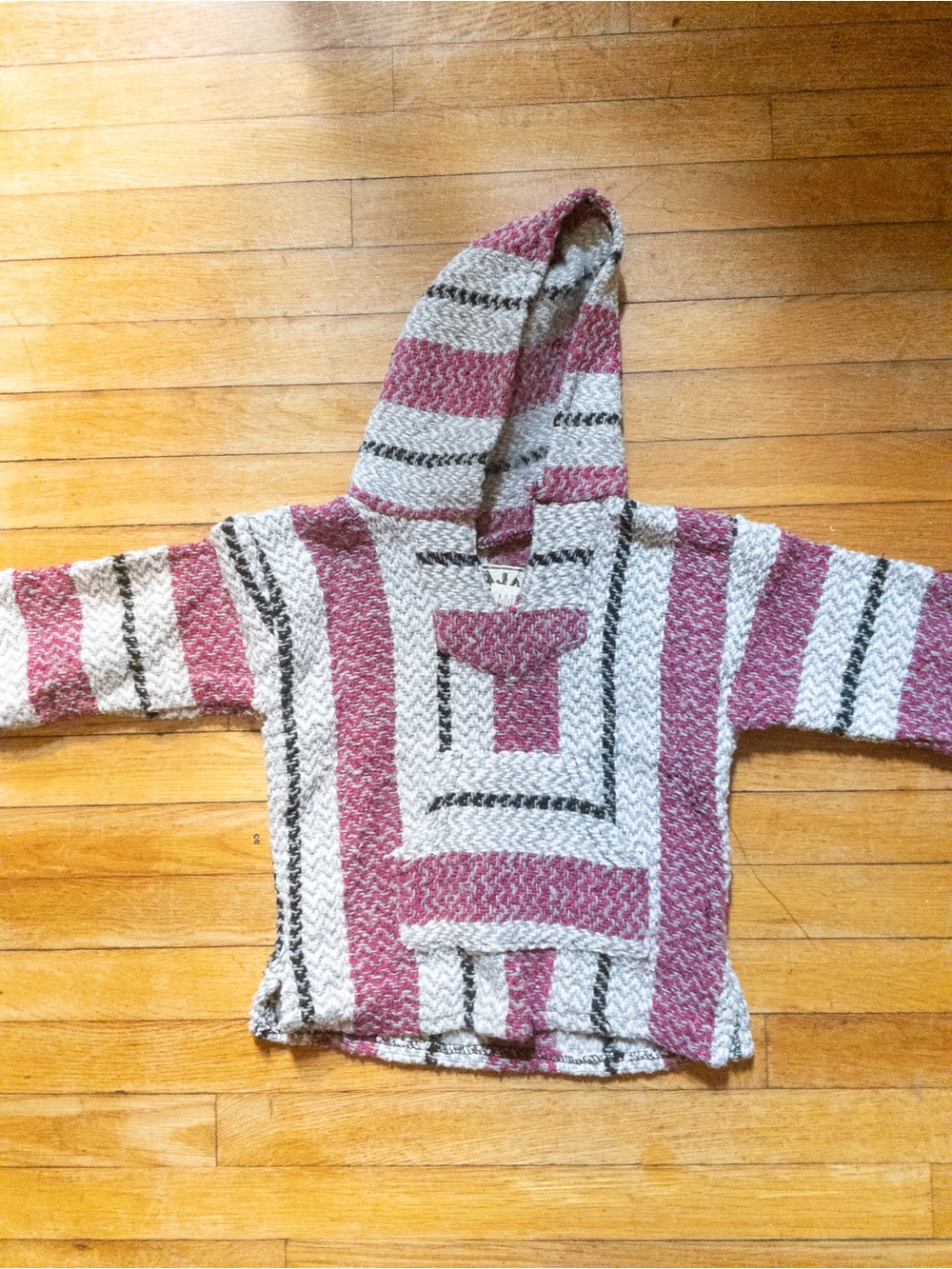 Baja Joe Maroon and Gray Woven Hoodie - Picture 5 of 7